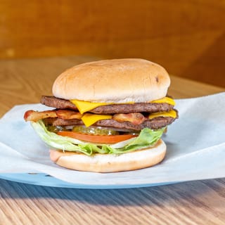 #41 Deluxe Cheese Burger